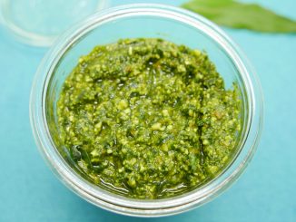 Bärlauchpesto im Glas